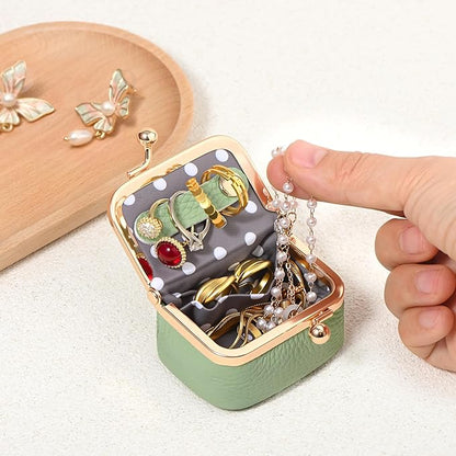 Portable Vintage-Inspired Genuine Leather Jewelry Case