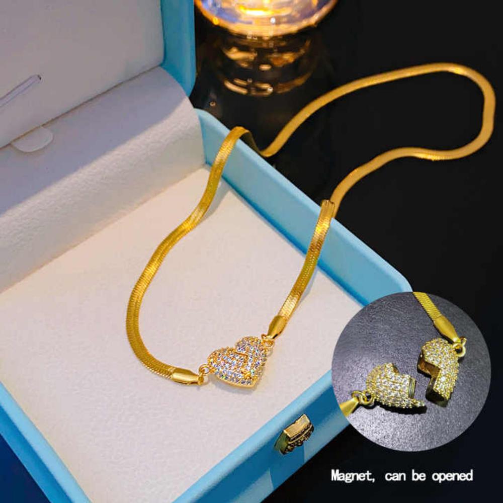 Magnetic Heart Shaped Pendant Neklace