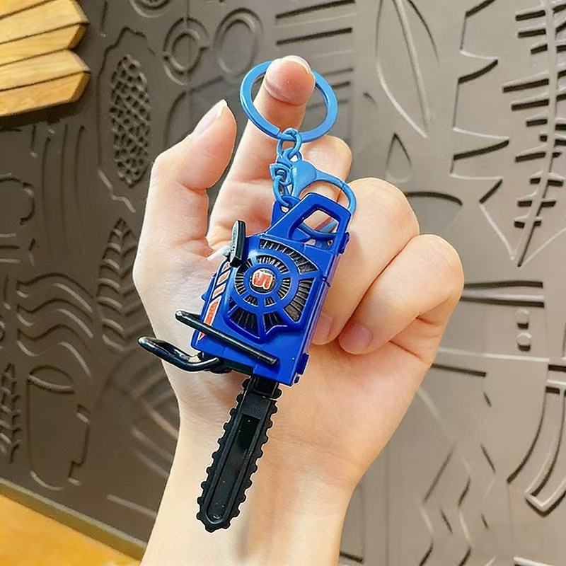 Mini Chainsaw Keychain