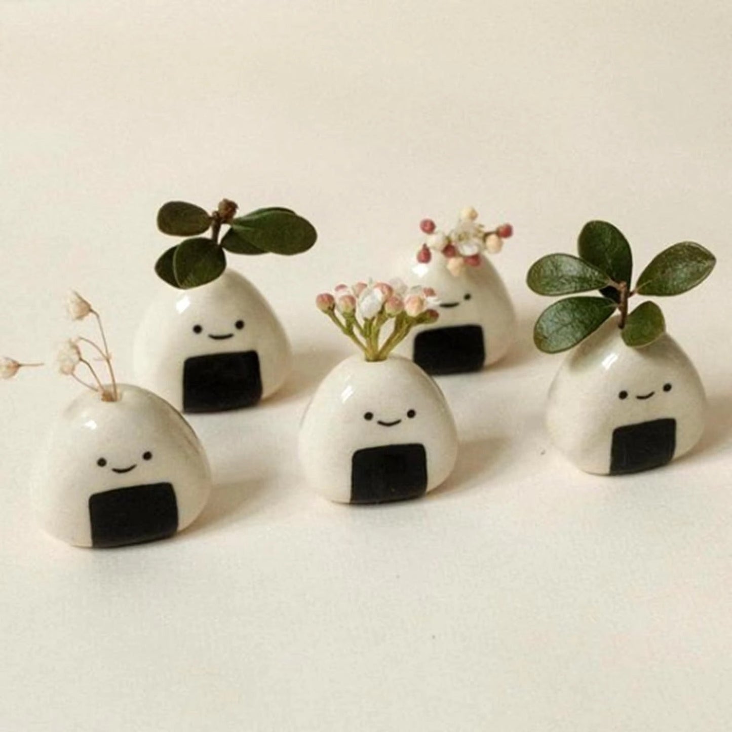 MOUGIGI ceramic rice ball mini vases